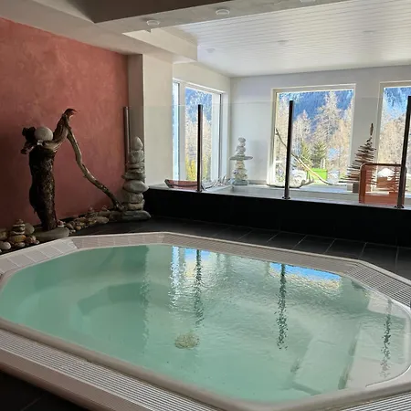 Castle Mit Wellness Daire *