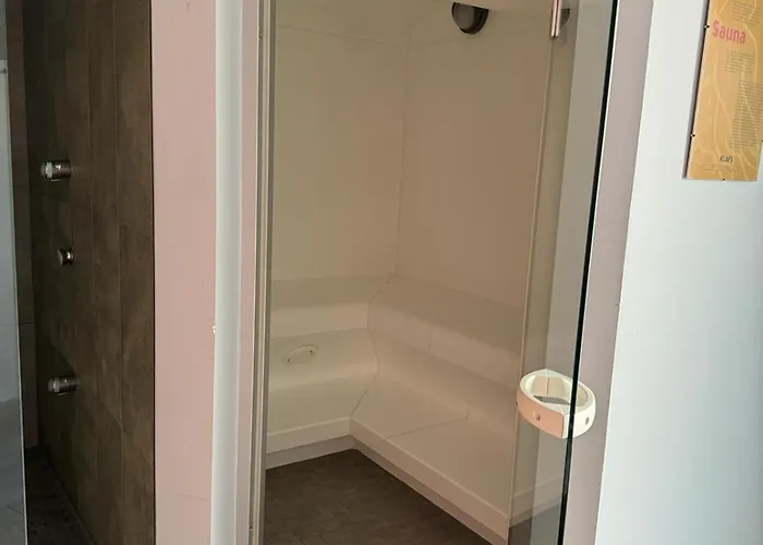 Castle Mit Wellness *